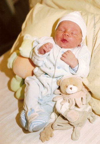 voici un bébé